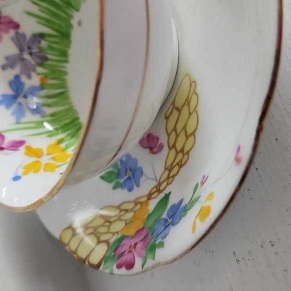 Royal Grafton Vintage Teacup and Saucer Hand Painted Green - Picture 5 of 8